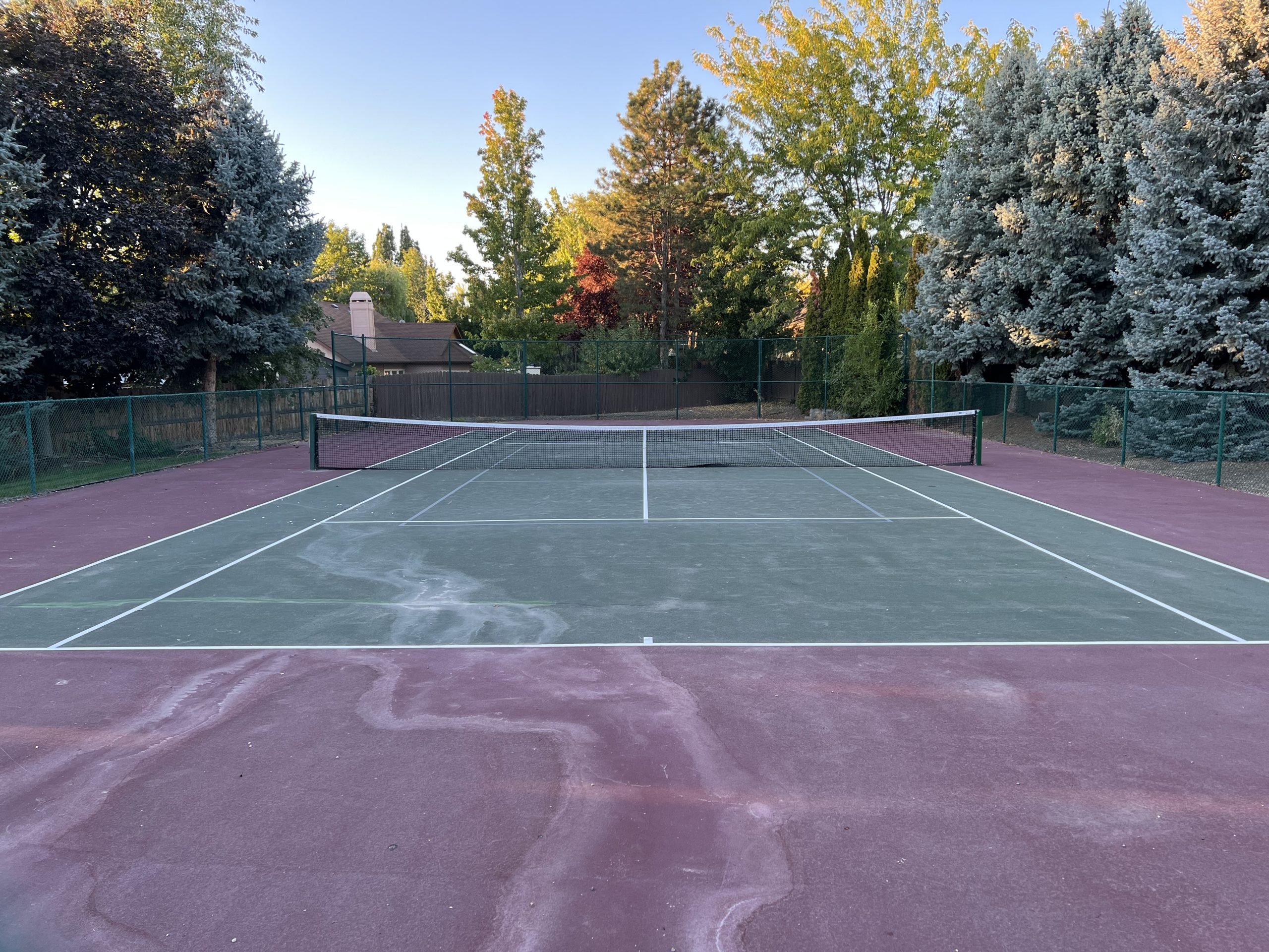 Image of the tennis court at Eagle Springs subdivision