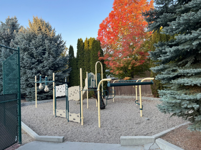 Image of the playground at Eagle Springs.